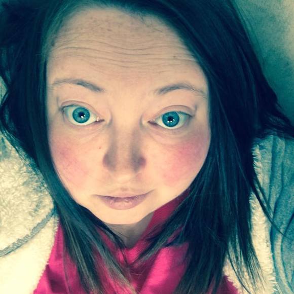 Meet your Posher, Holly - Picture 1 of 1